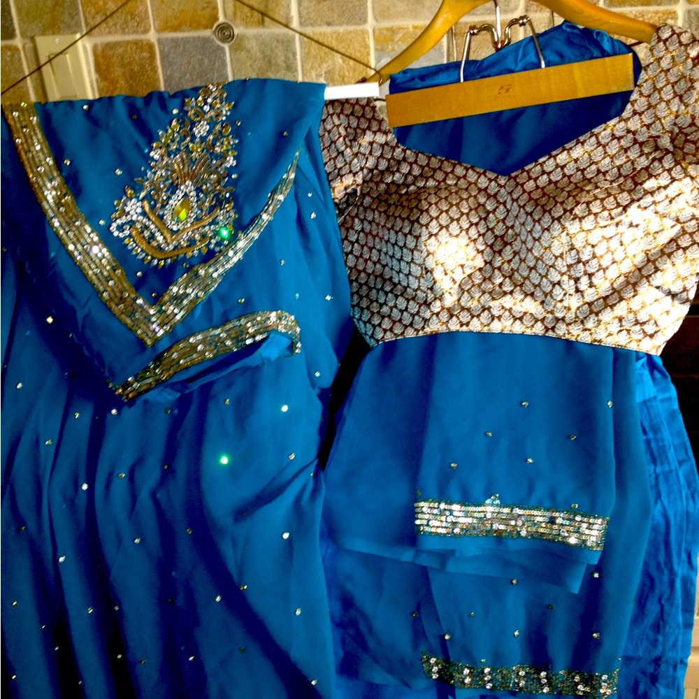 Gorgeous 3-piece sari.